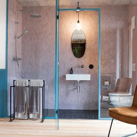 Tremondi - Boutique 3*